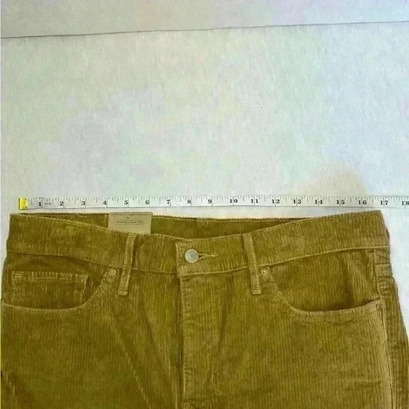 Levi's 314 Women's Size 32 x 30 Tan Mid-Rise Shaping Straight Corduroy Jeans NEW - Picture 8 of 11